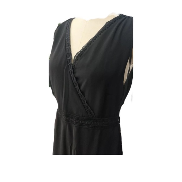 🌺ABS COLLECTION Ribbon Pleated Dress in Classic Black Size 2🌺 - Picture 4 of 10